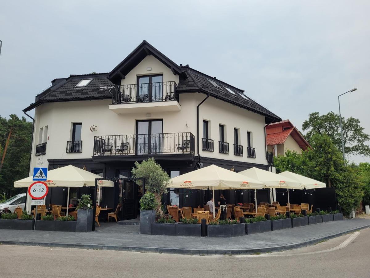 Kwarc Restauracja & Pokoje Hotelowe Susiec エクステリア 写真